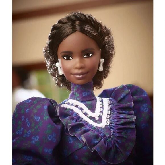 NWT Madam C.J. Walker Inspiring Women Barbie Doll, NIB NRFB - Picture 3 of 11